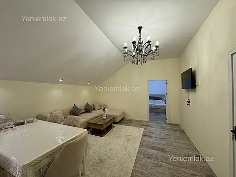 Satılır 5 otaqlı həyət evi 180 m²