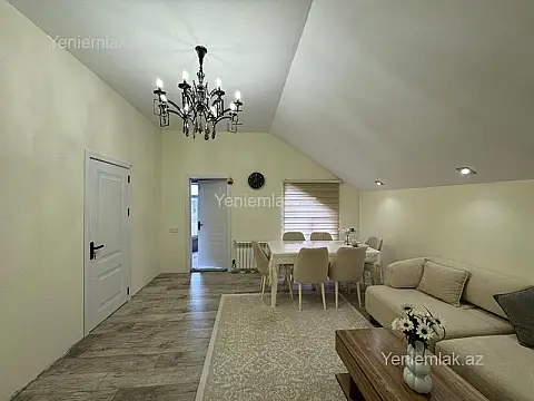 Satılır 5 otaqlı həyət evi 180 m²