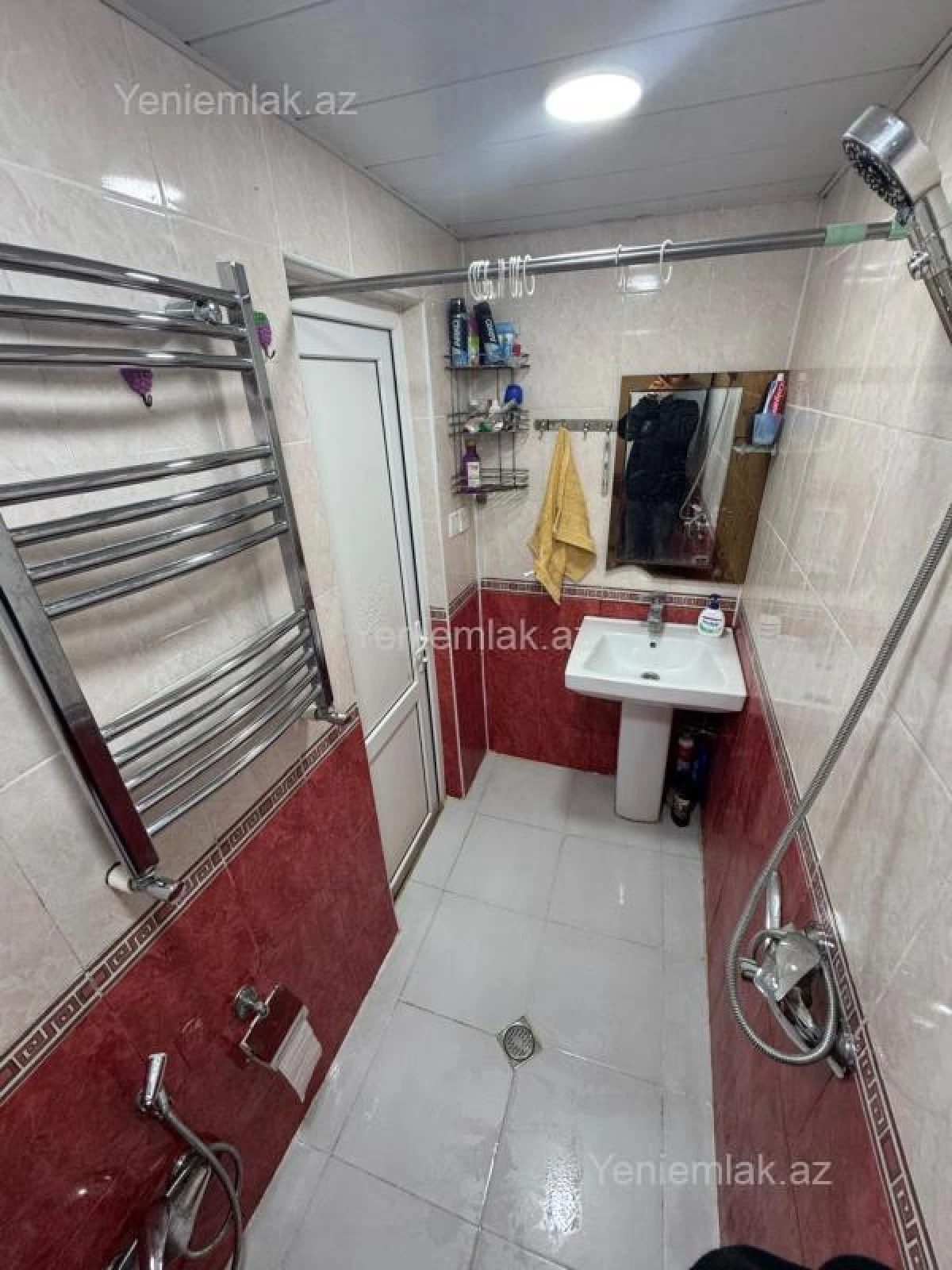 Satılır 3 otaqlı köhnə tikili 60 m²
