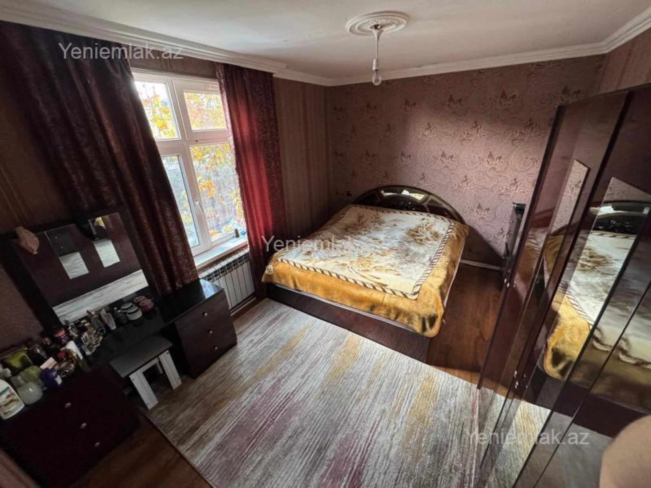 Satılır 3 otaqlı köhnə tikili 60 m²