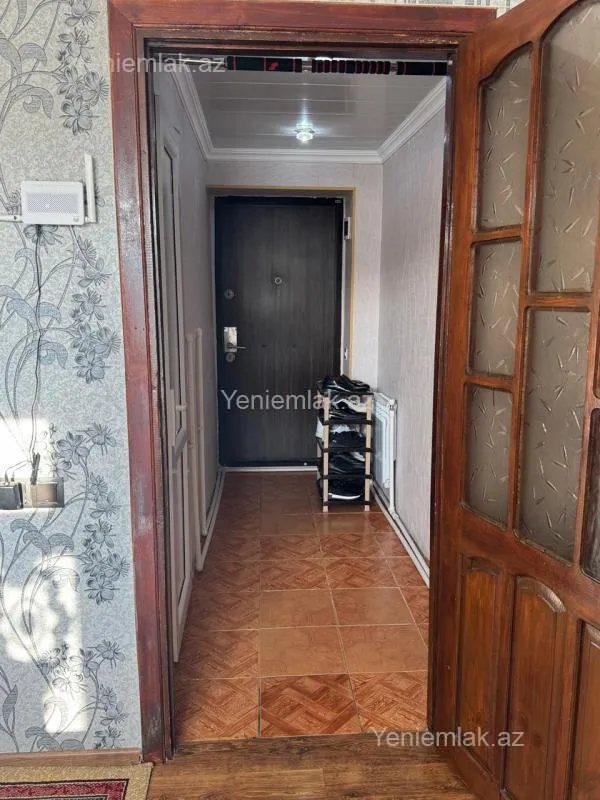 Satılır 3 otaqlı köhnə tikili 60 m²
