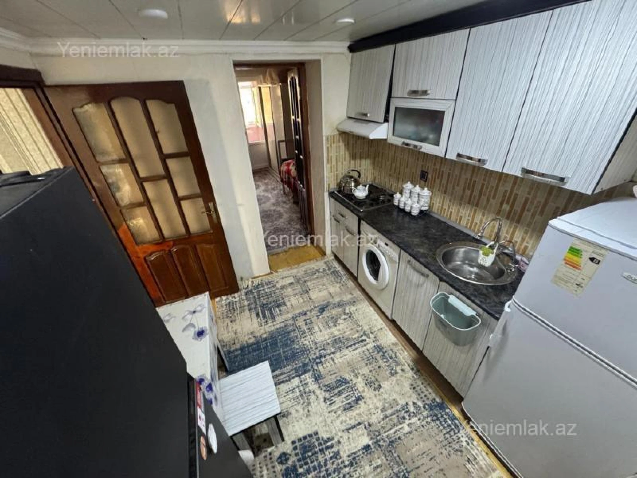 Satılır 3 otaqlı köhnə tikili 60 m²