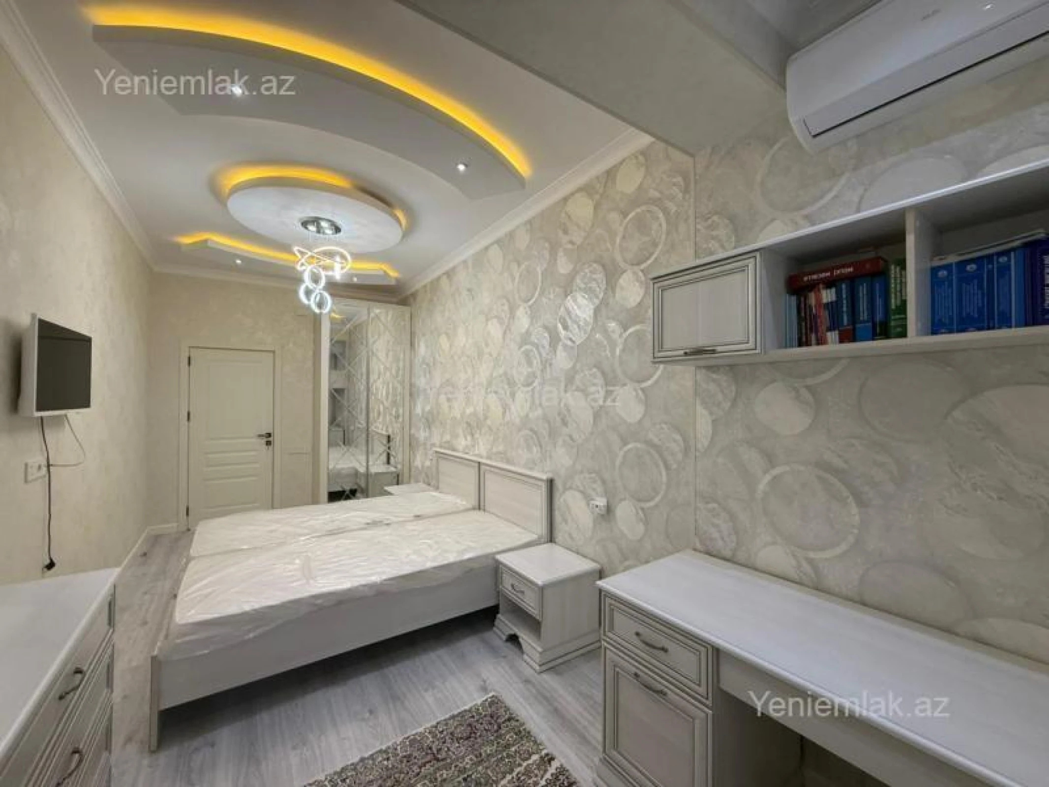 Satılır 2 otaqlı yeni tikili 93 m²