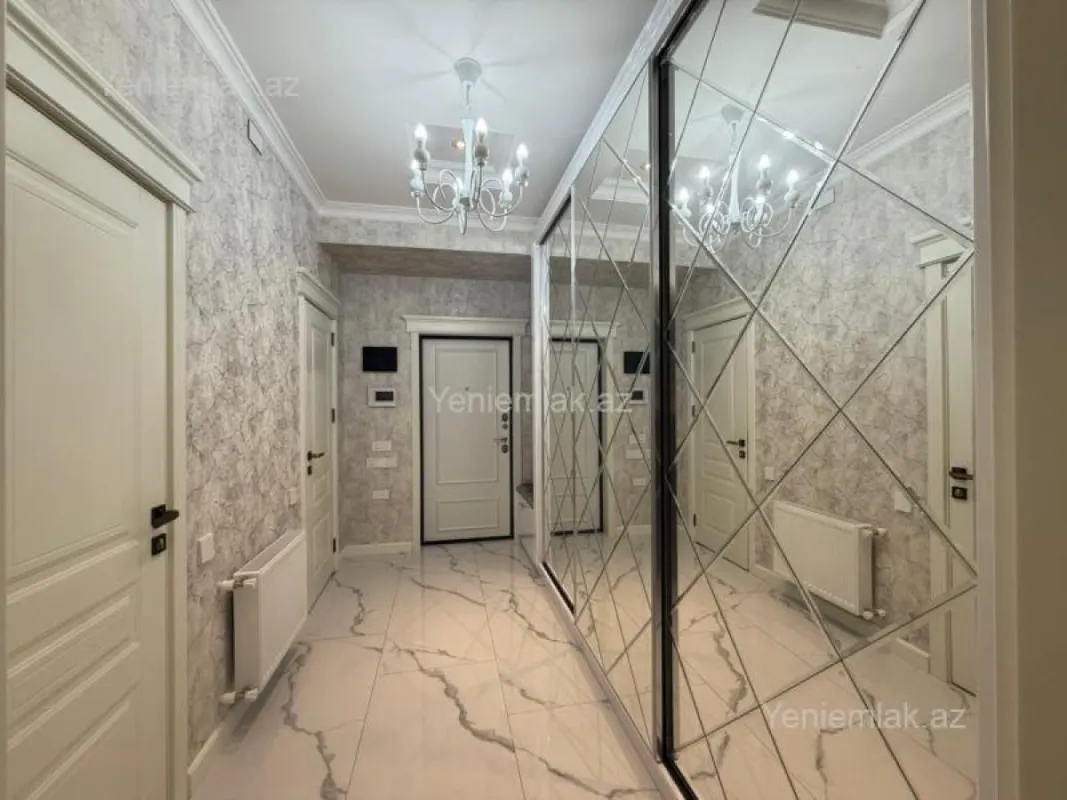 Satılır 2 otaqlı yeni tikili 93 m²