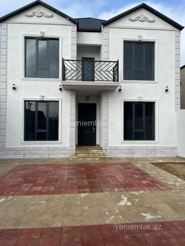 Satılır 5 otaqlı həyət evi 190 m²