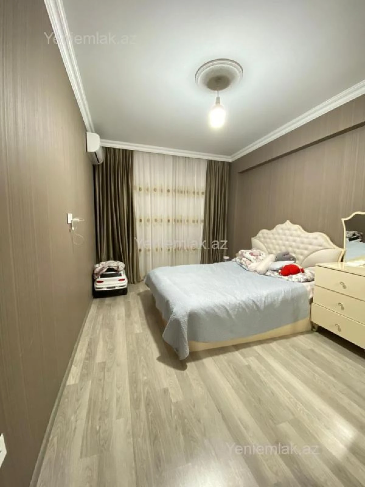 Satılır 3 otaqlı yeni tikili 90 m²