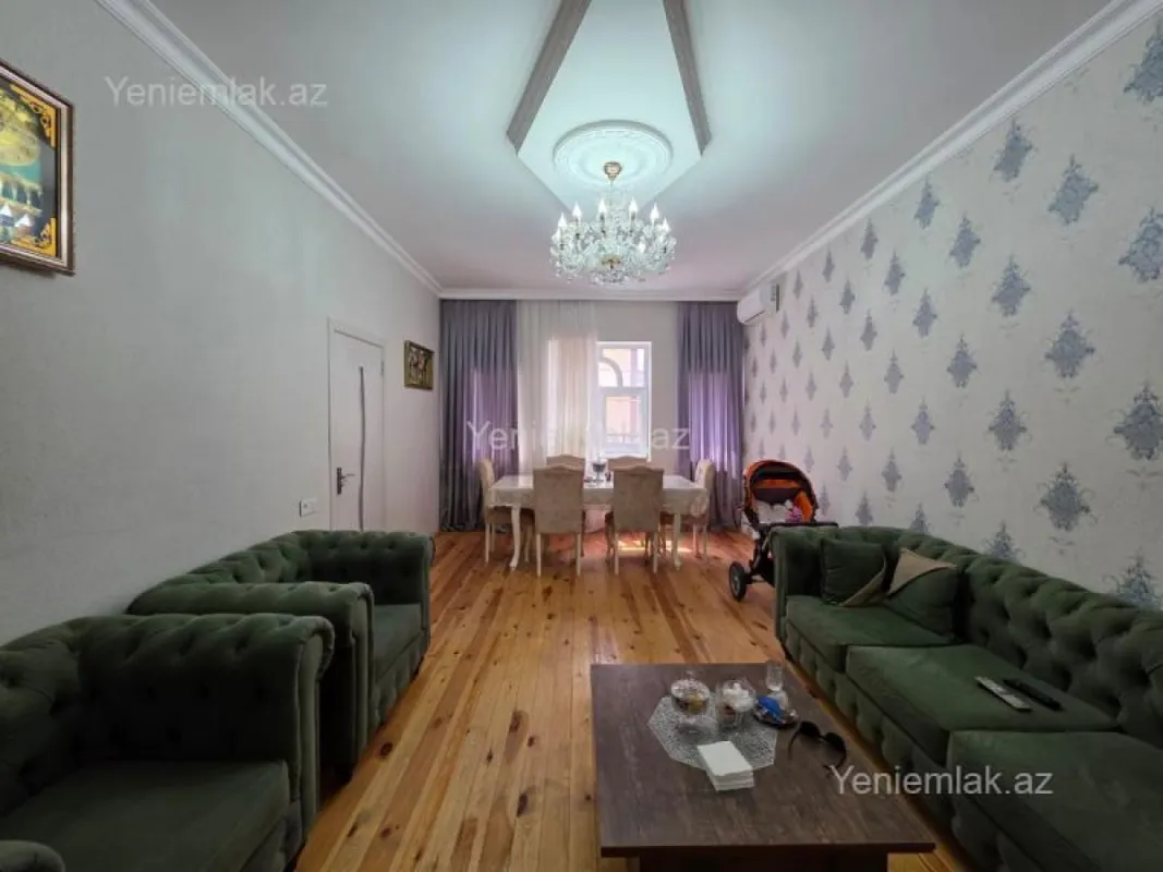 Satılır 4 otaqlı həyət evi 150 m²