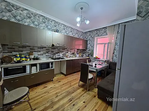 Satılır 4 otaqlı həyət evi 150 m²