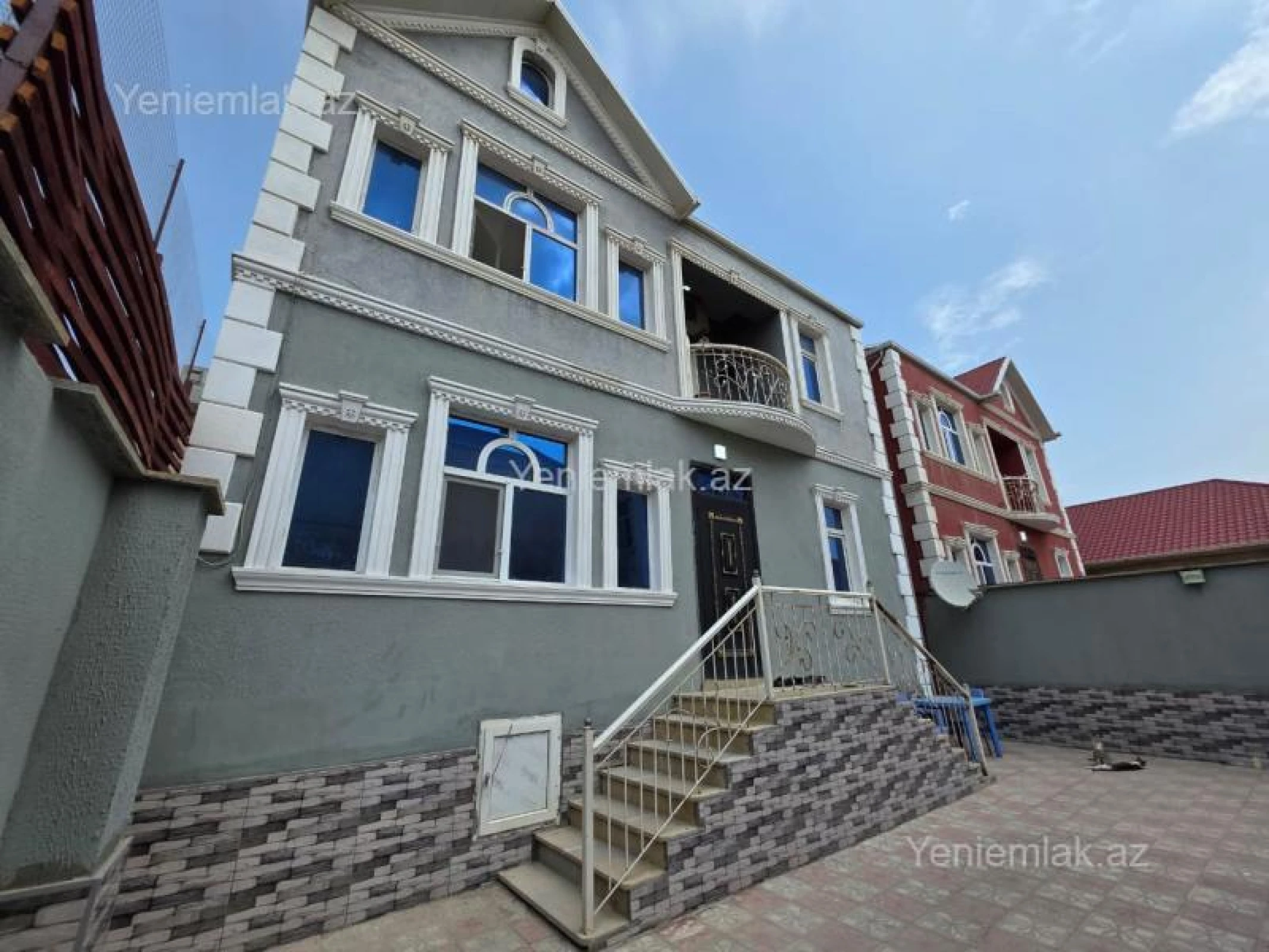 Satılır 4 otaqlı həyət evi 150 m²