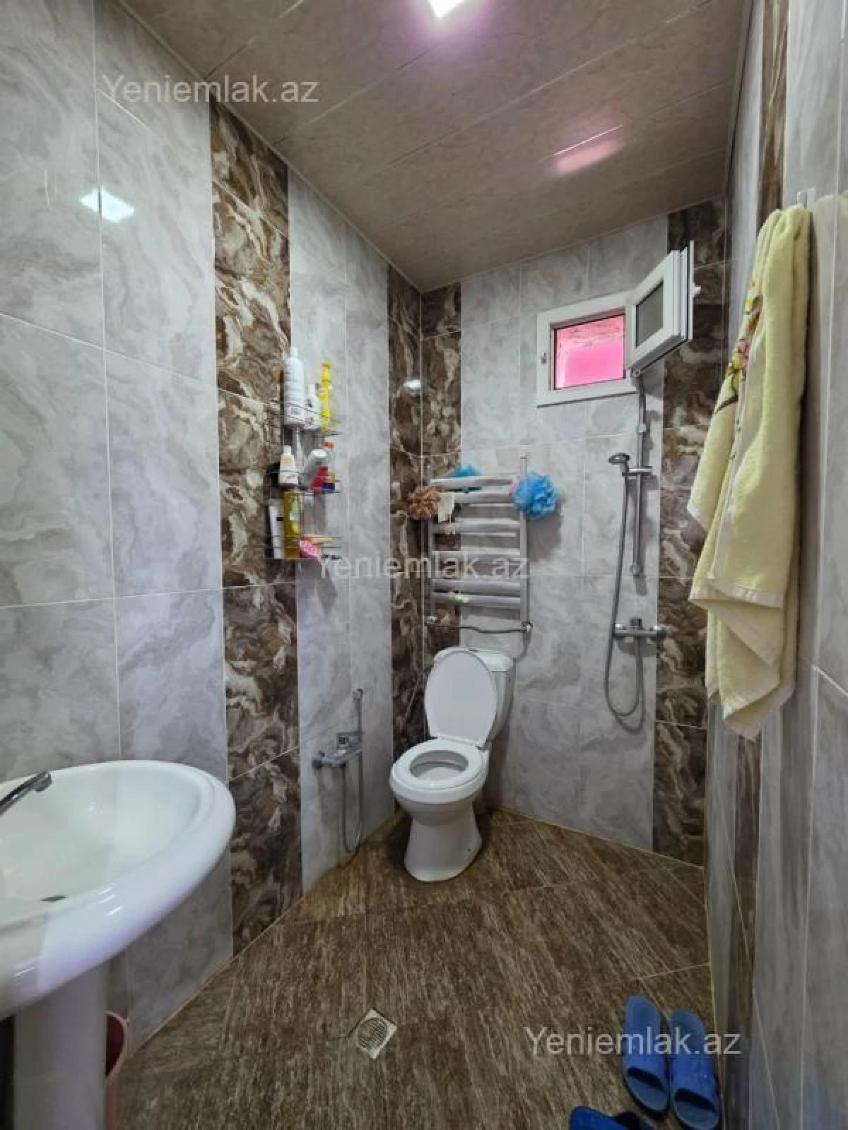 Satılır 4 otaqlı həyət evi 150 m²