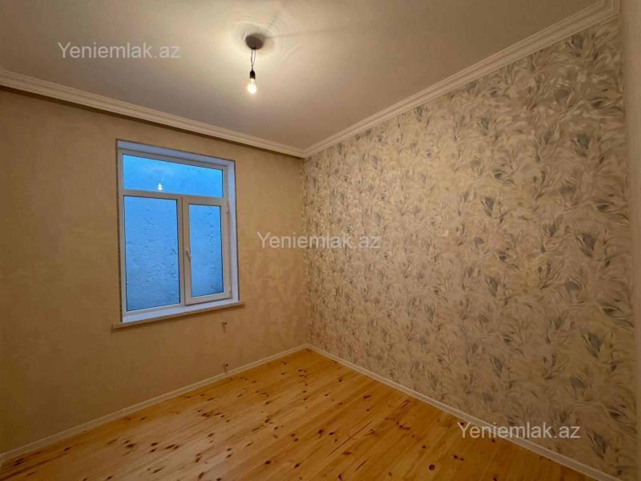 Satılır 4 otaqlı həyət evi 130 m²