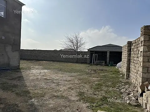 Satılır 7 otaqlı həyət evi 264 m²
