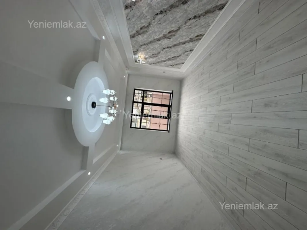 Satılır 4 otaqlı həyət evi 130 m²