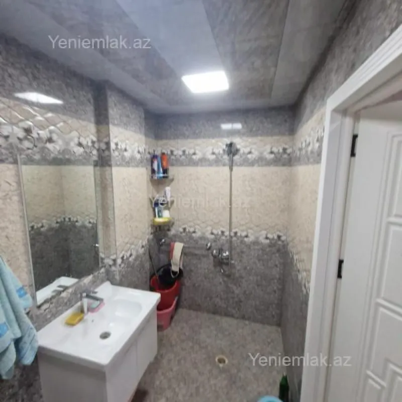 Satılır 2 otaqlı yeni tikili 66 m²