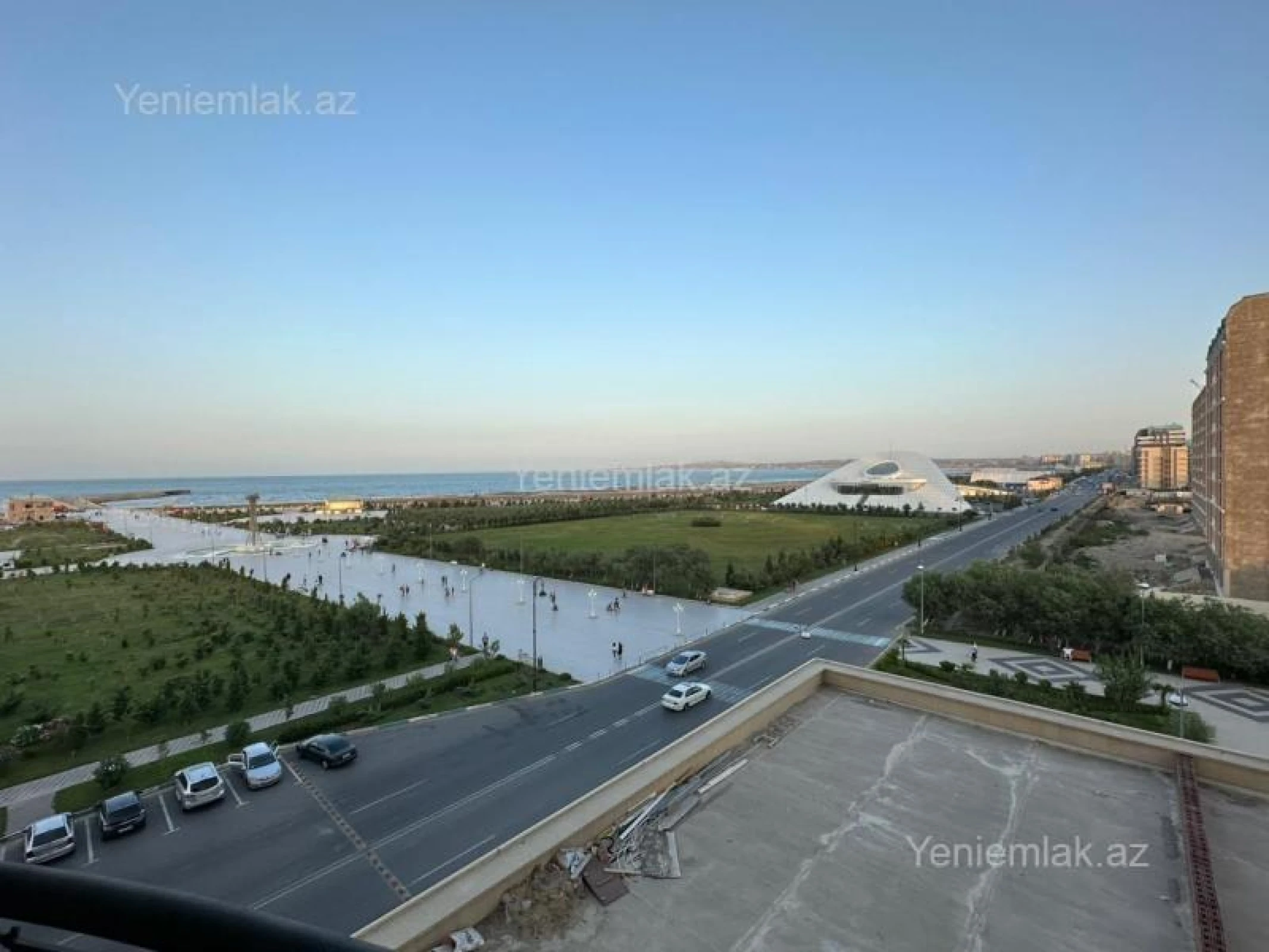 Satılır 2 otaqlı yeni tikili 101 m²