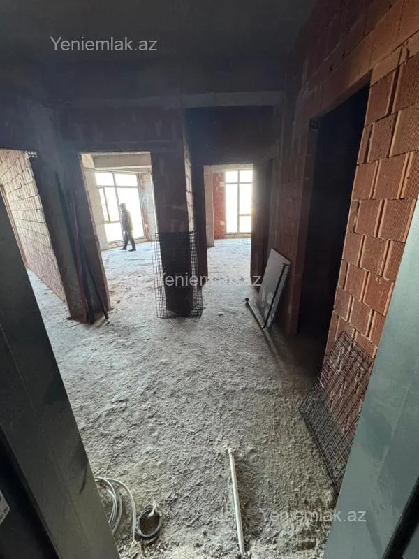 Satılır 2 otaqlı yeni tikili 93 m²