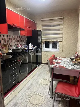 Satılır 3 otaqlı köhnə tikili 72 m²