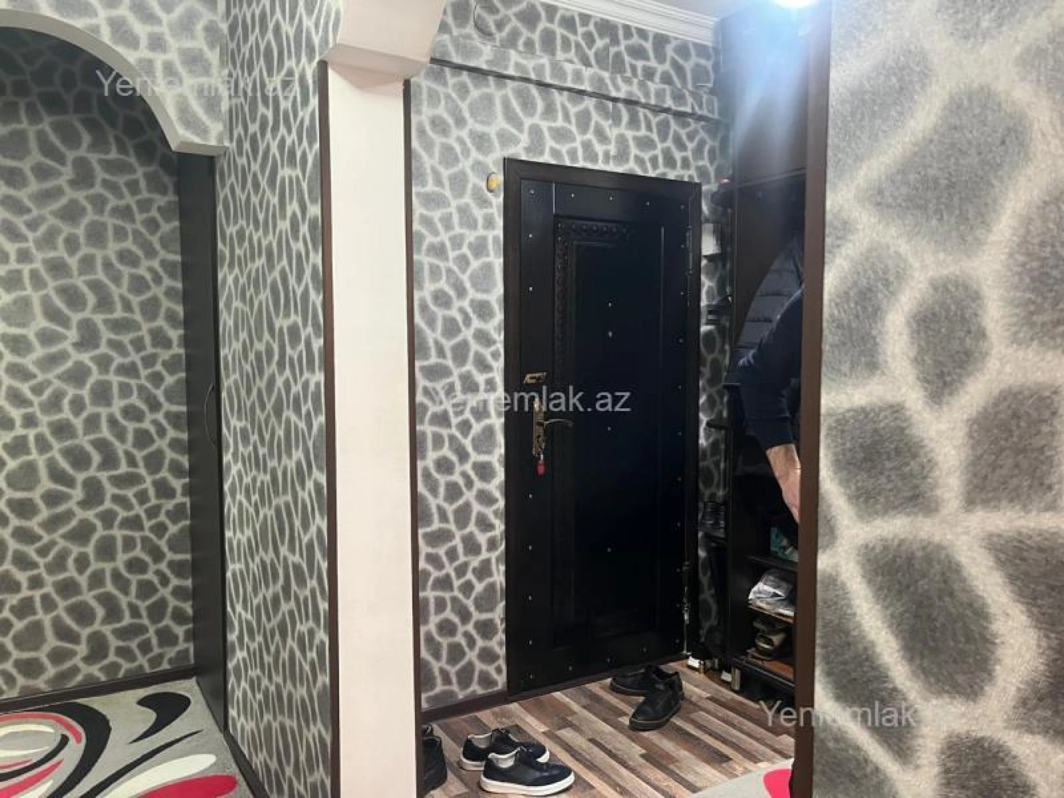 Satılır 3 otaqlı köhnə tikili 72 m²