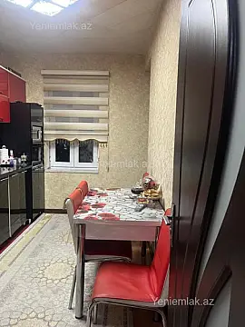Satılır 3 otaqlı köhnə tikili 72 m²