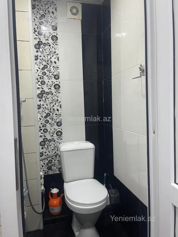 Satılır 3 otaqlı köhnə tikili 72 m²