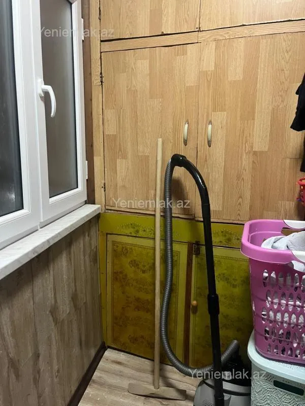 Satılır 3 otaqlı köhnə tikili 72 m²