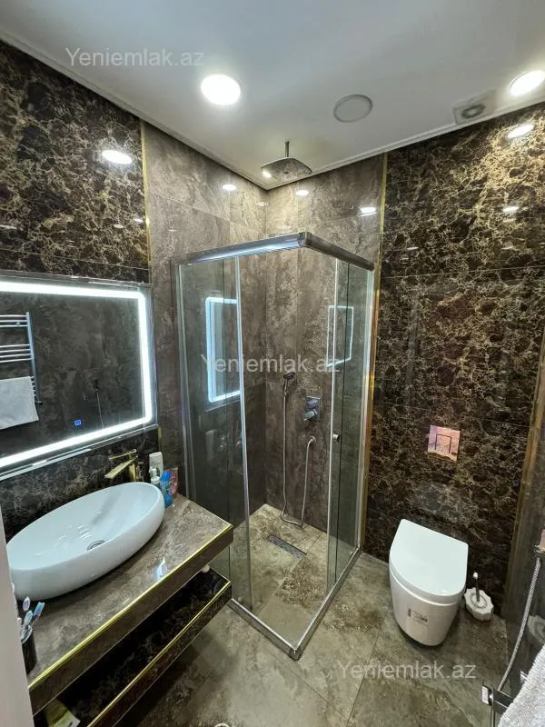 Satılır 2 otaqlı yeni tikili 105 m²