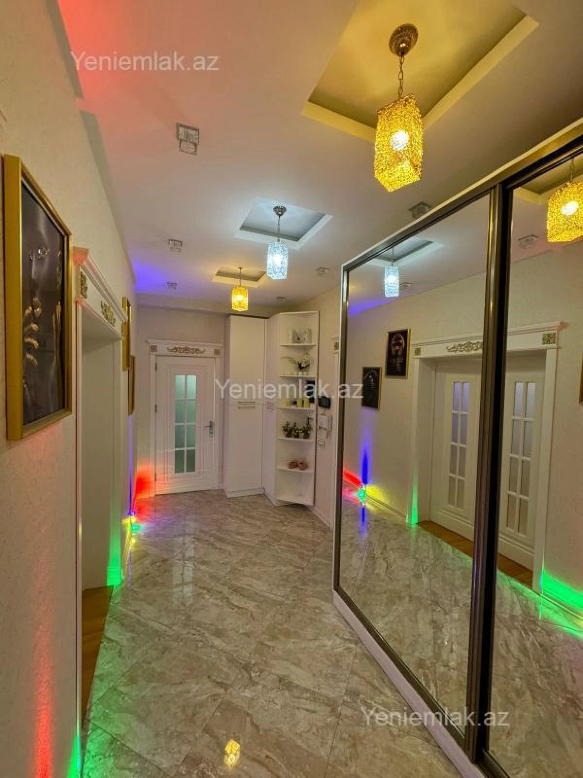 Satılır 2 otaqlı yeni tikili 105 m²