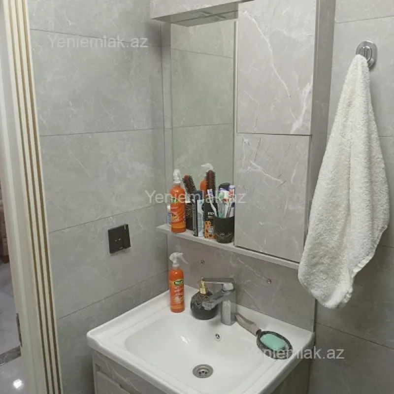 Satılır 3 otaqlı yeni tikili 68 m²