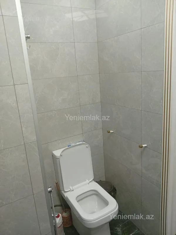 Satılır 3 otaqlı yeni tikili 68 m²