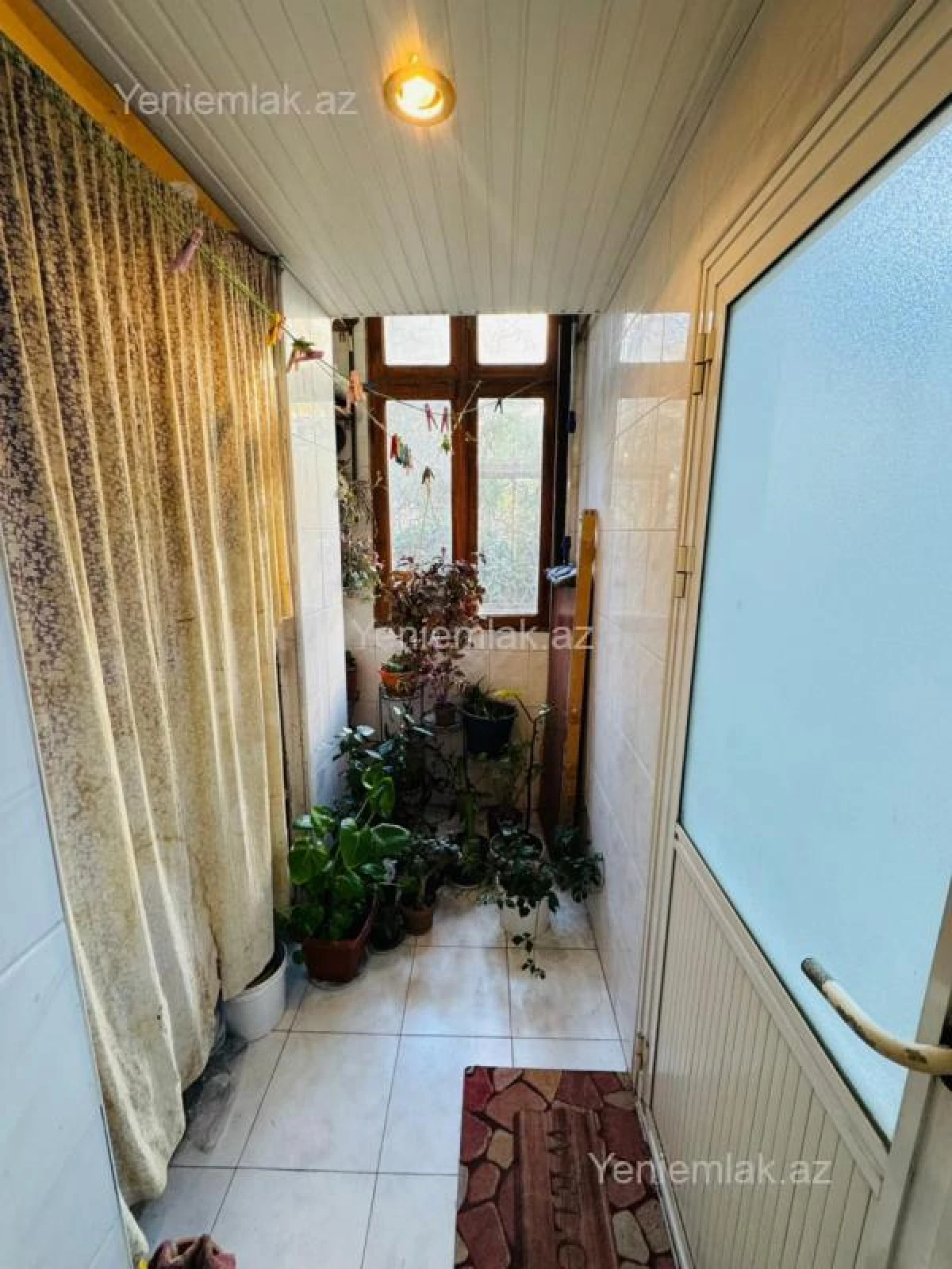 Satılır 4 otaqlı köhnə tikili 100 m²