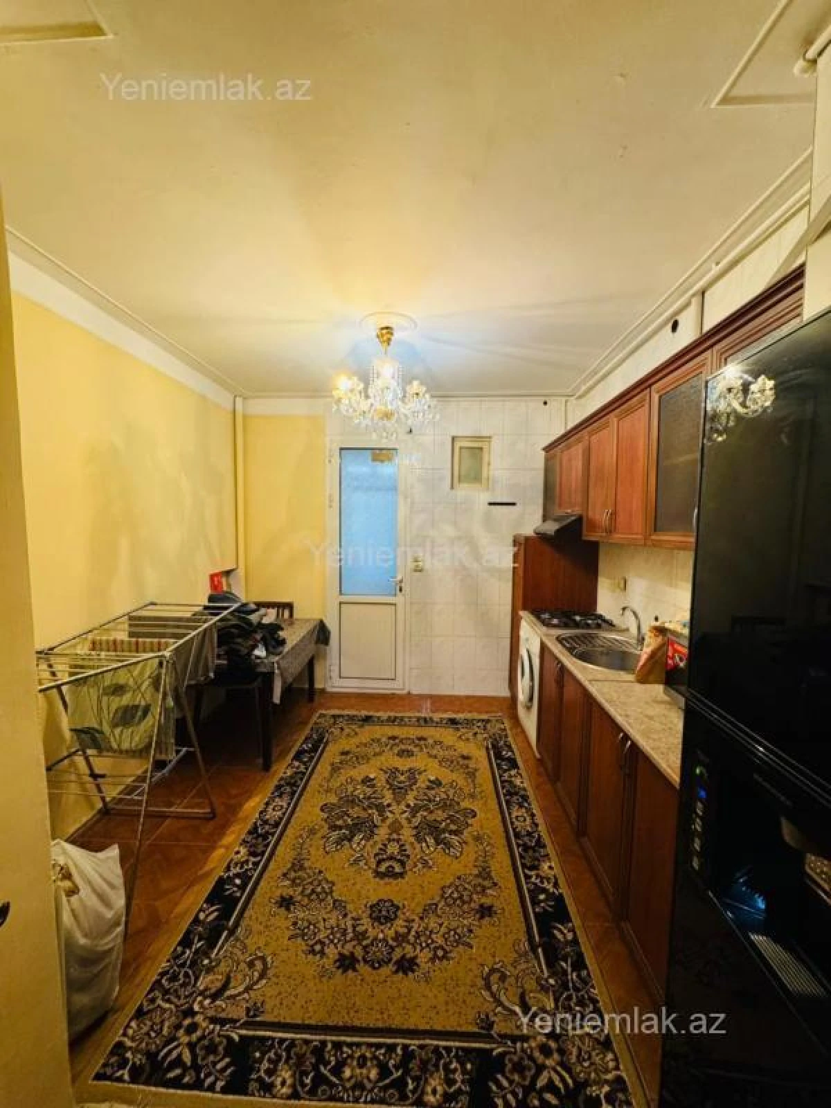 Satılır 4 otaqlı köhnə tikili 100 m²