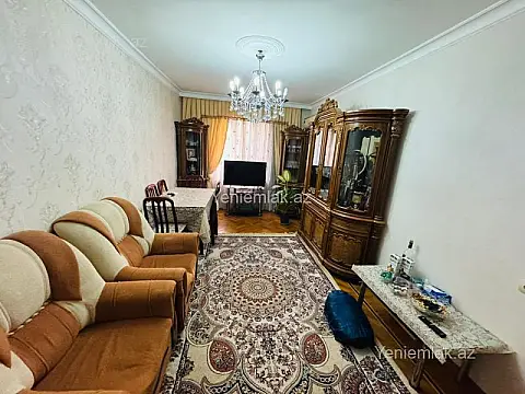Satılır 4 otaqlı köhnə tikili 100 m² — Bakı, Binəqədi 4 otaq 100.00 m²