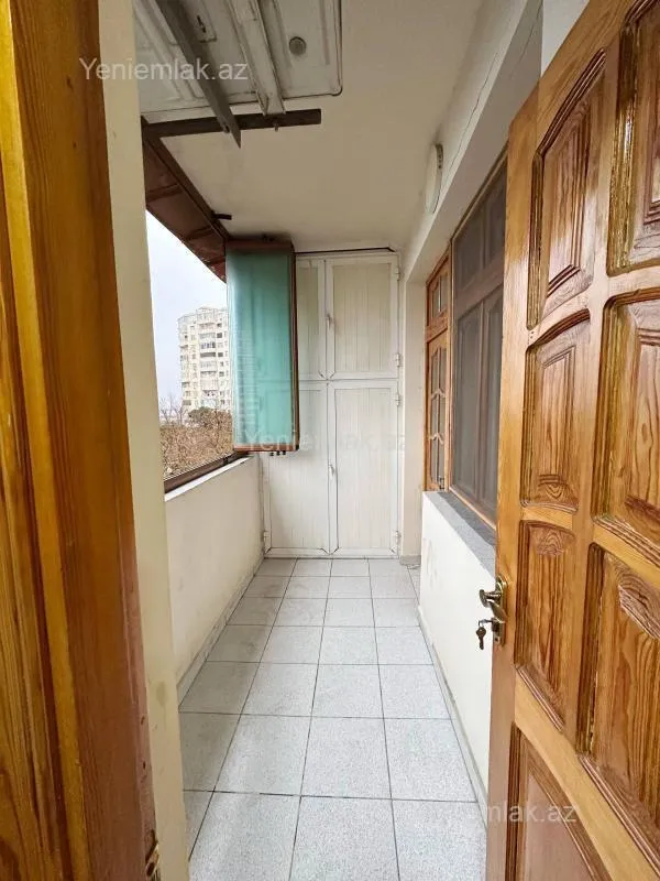 Satılır 3 otaqlı köhnə tikili 85 m²