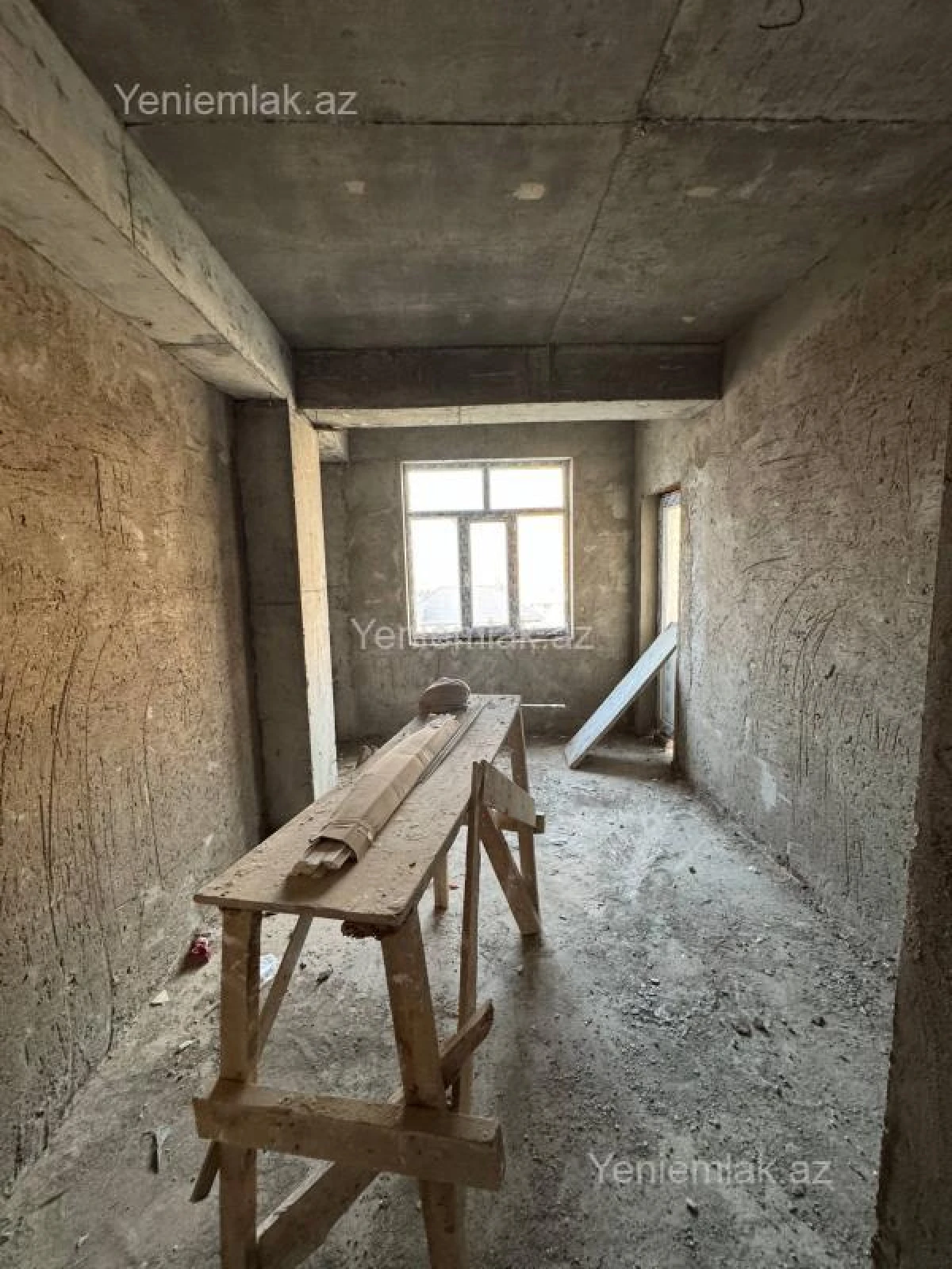 Satılır 3 otaqlı yeni tikili 82 m²