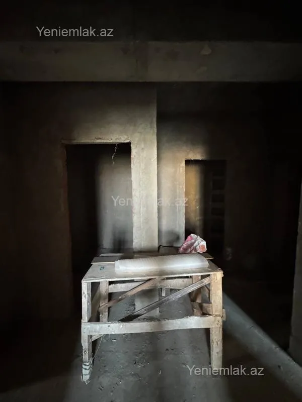 Satılır 3 otaqlı yeni tikili 82 m²