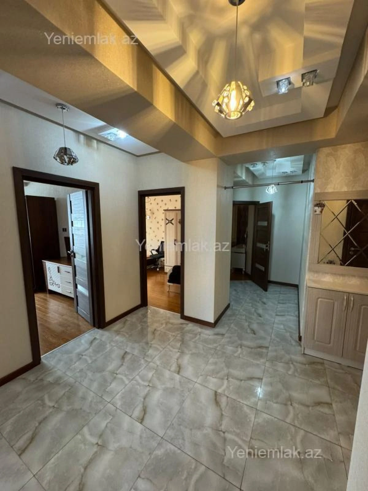 Satılır 4 otaqlı yeni tikili 150 m²