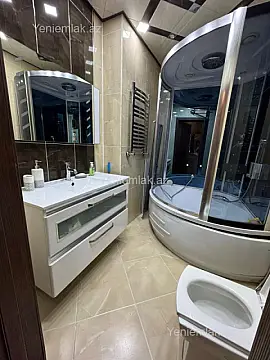 Satılır 4 otaqlı yeni tikili 150 m²