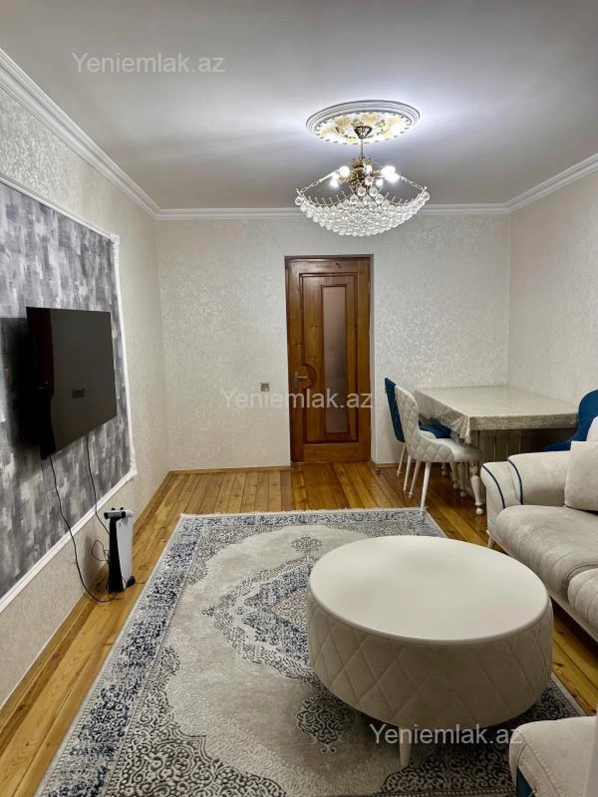 Satılır 3 otaqlı köhnə tikili 70 m²