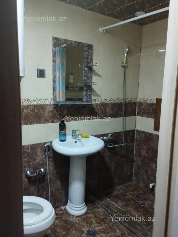 Satılır 1 otaqlı yeni tikili 45 m²