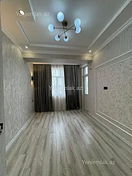 Satılır 3 otaqlı yeni tikili 80 m²