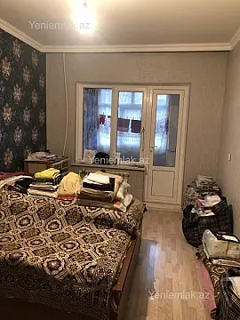 Satılır 3 otaqlı köhnə tikili 80 m²