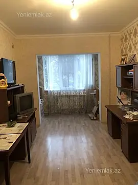 Satılır 3 otaqlı köhnə tikili 80 m² — Bakı, Nizami 3 otaq 80.00 m²