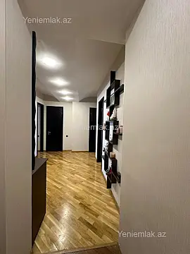 Satılır 3 otaqlı yeni tikili 127 m²