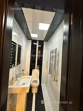 Satılır 3 otaqlı yeni tikili 127 m²