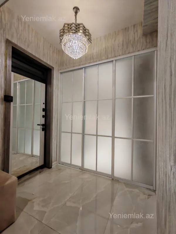 Satılır 3 otaqlı yeni tikili 90 m²