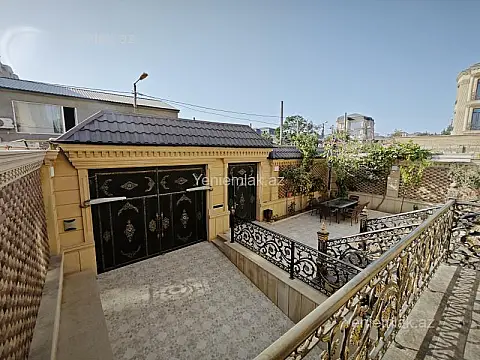 Satılır 7 otaqlı həyət evi 470 m²