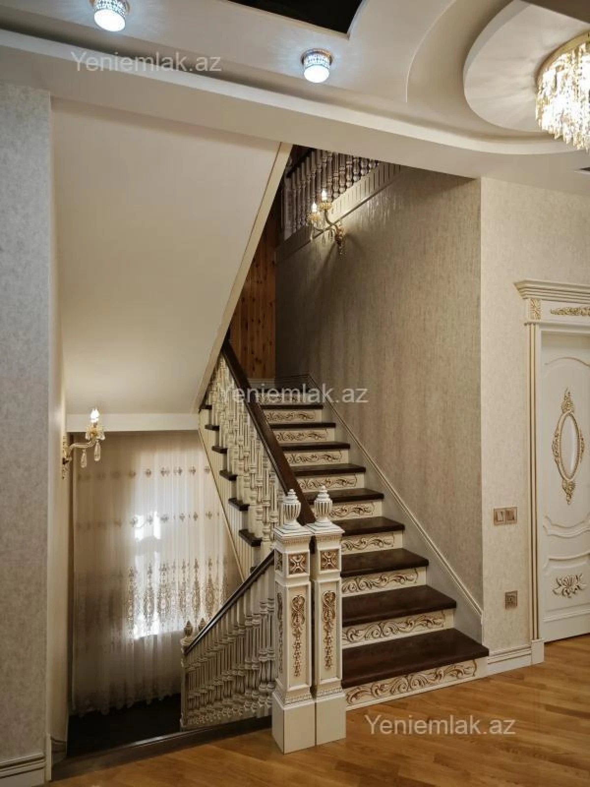 Satılır 7 otaqlı həyət evi 470 m²