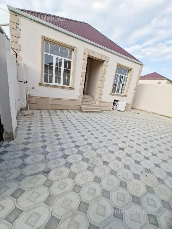 Satılır 3 otaqlı həyət evi 95 m²