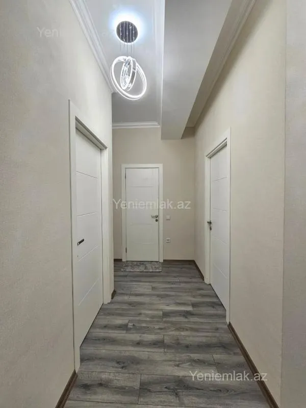 Satılır 2 otaqlı yeni tikili 55 m²