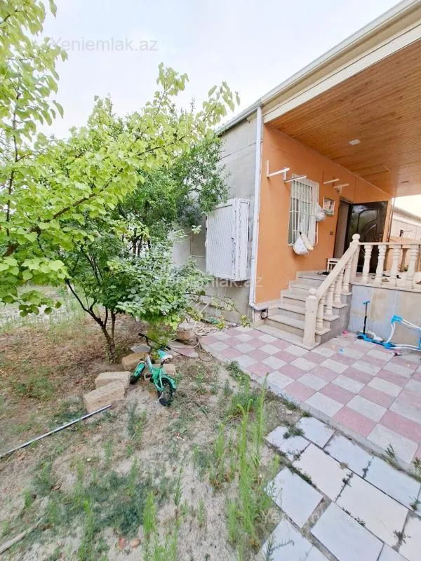 Satılır 3 otaqlı həyət evi 100 m²